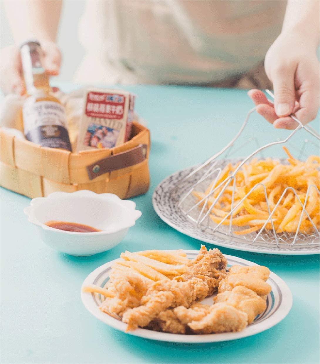 Stainless Steel Multi-Functional Foldable Steaming Basket