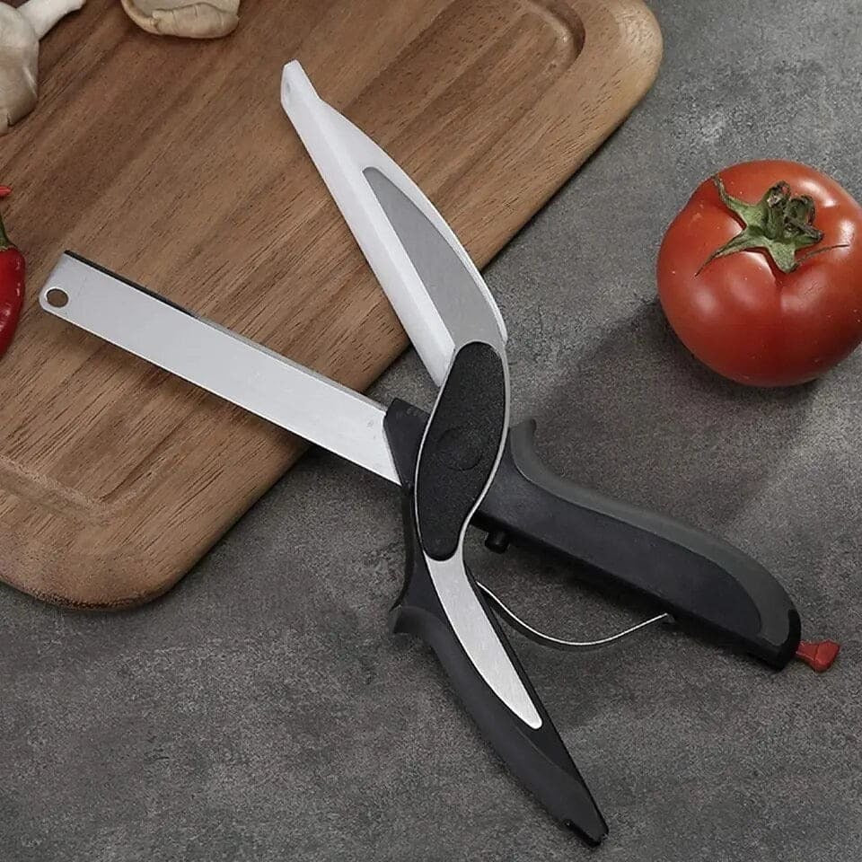 2-in-1 Smart Clever Cutter Scissors with Cutting Board
