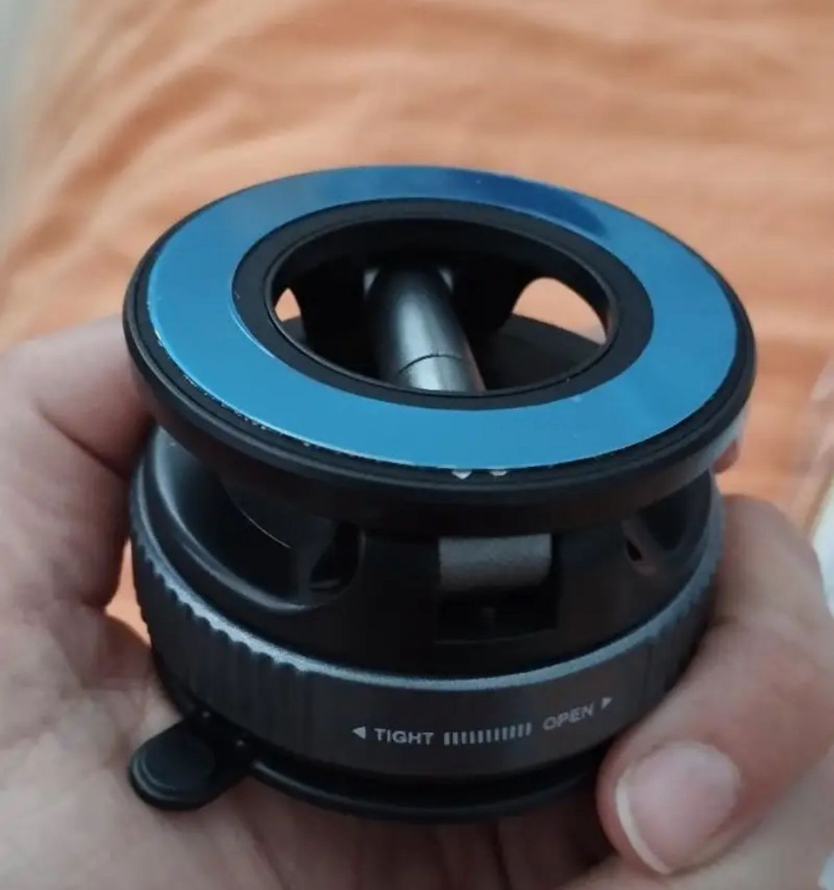 360° Magnetic Car Phone Holder with Vacuum Suction Mount