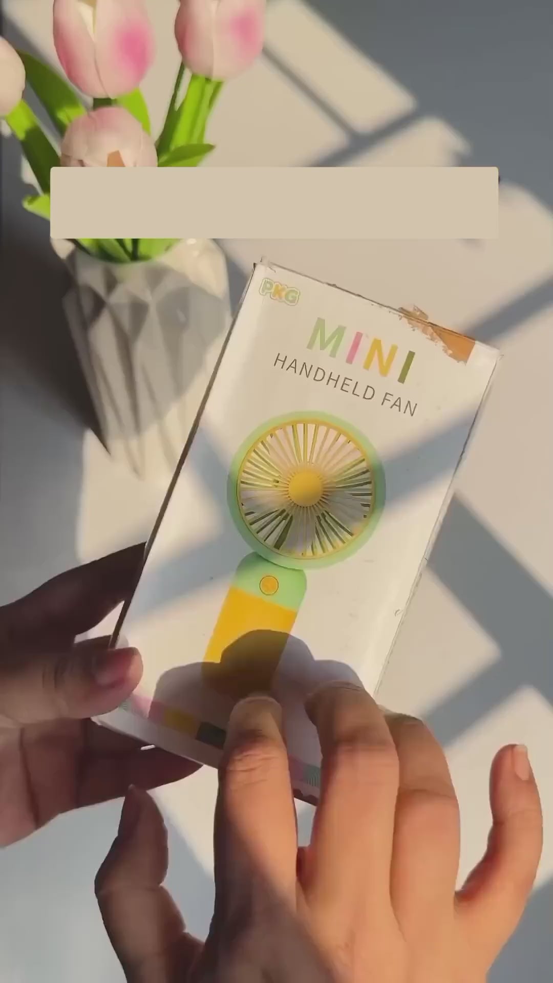 Portable Mini Rechargeable USB Desk Fan with Stand